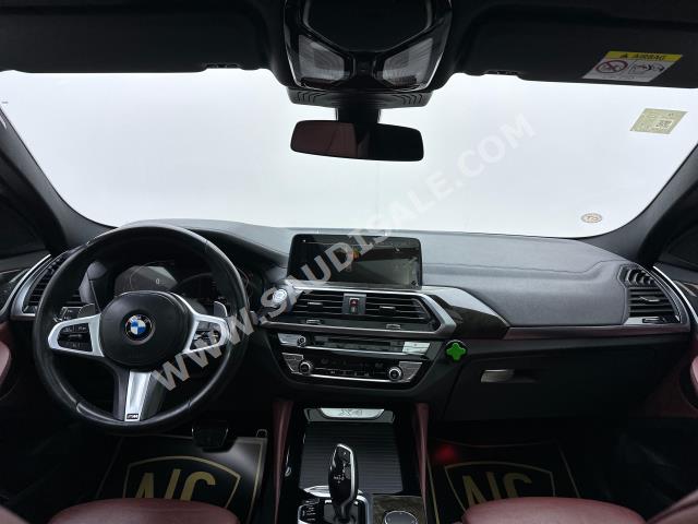 2020 بي ام دبليو الفئة اكس 4