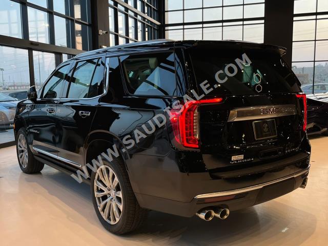 2022 GMC Yukon Denali