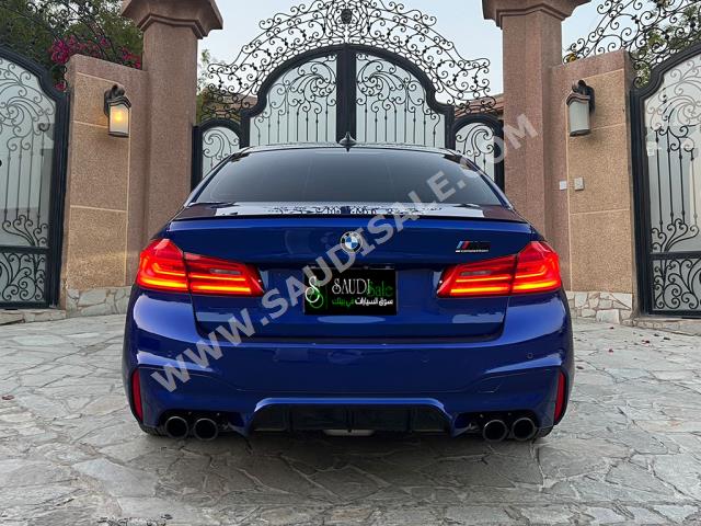 2018 بي ام دبليو الفئة ام إم 5 كومبيتيشن