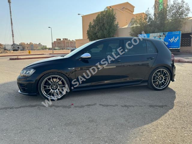 2016 فولكس واجن غولف ار