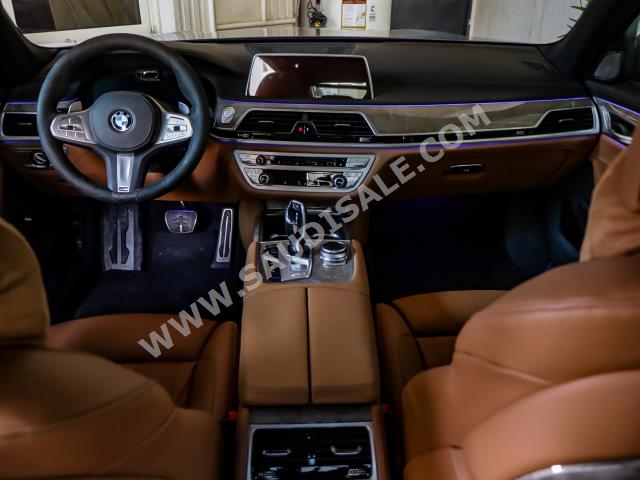 2021 بي ام دبليو الفئة السابعة 730 إل أي