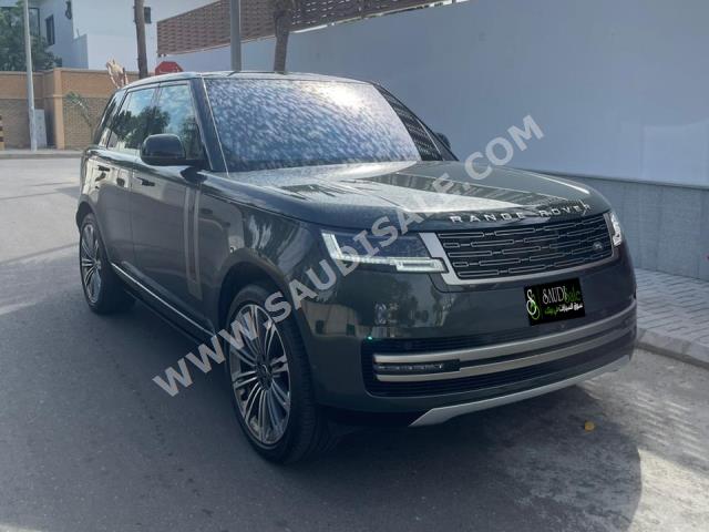 2023 لاند روفر رينج روفر اتش اس اي