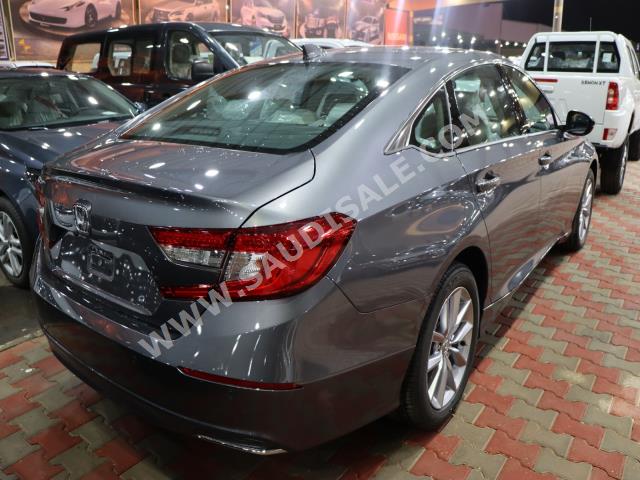 2021 هوندا اكورد