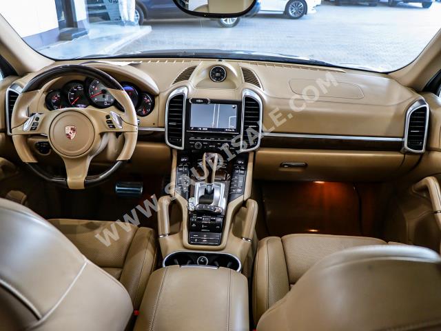 2014 بورش كايين اس