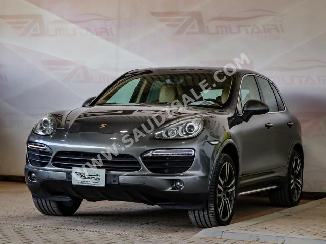 2014 بورش كايين اس