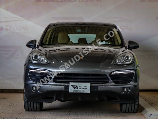 2014 بورش كايين اس