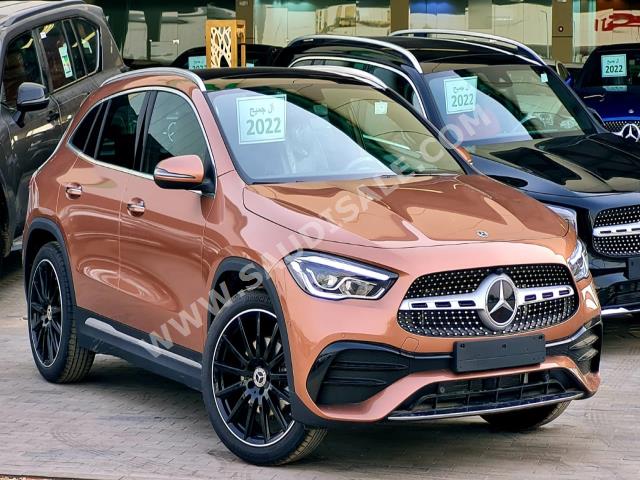 2022 مرسيدس - بنز جي إل أي 200