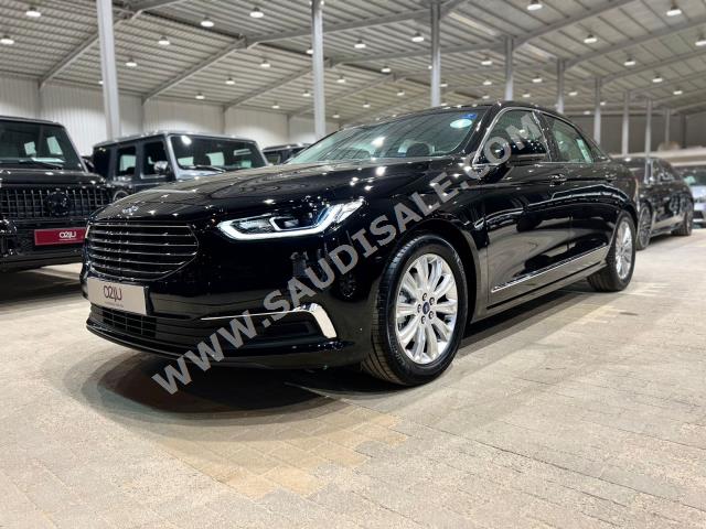 2022 Ford Taurus