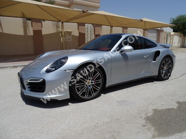 2014 Porsche 911 Carrera 911 Turbo