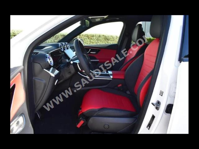 2023 مرسيدس - بنز جي إل سي 200 اي ام جي