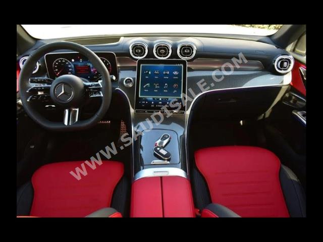 2023 مرسيدس - بنز جي إل سي 200 اي ام جي