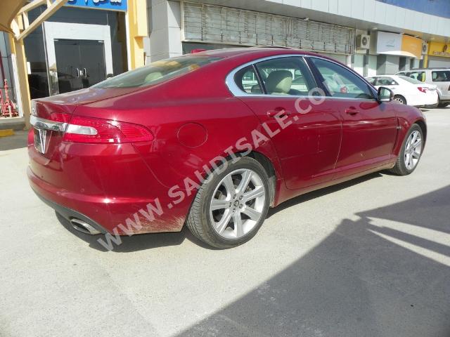 2010 Jaguar XF