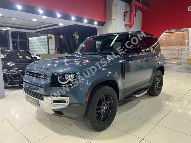 2021 لاند روفر ديفيندر