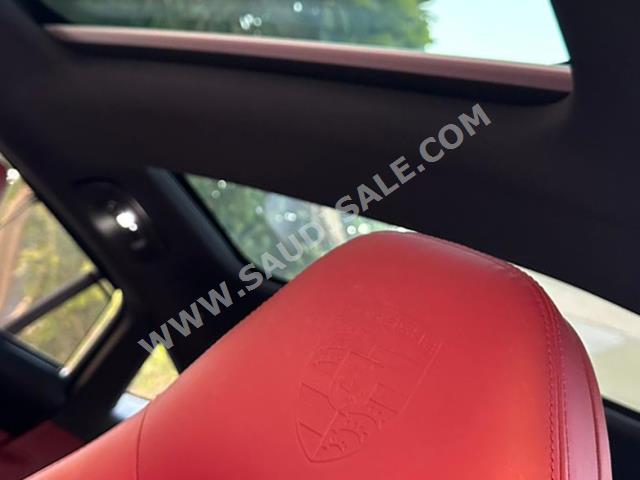 2017 بورش بانميرا