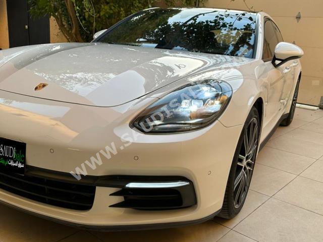 2017 بورش بانميرا