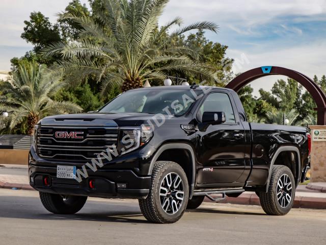 2023 جي ام سي سييرا اي تي 4