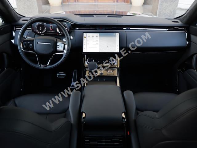 2023 لاند روفر رينج روفر سبورت فيرست اديشن