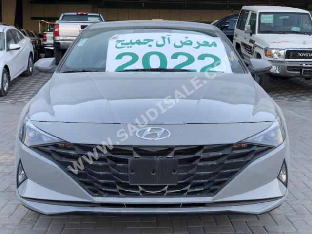 2022 هيونداي النترا