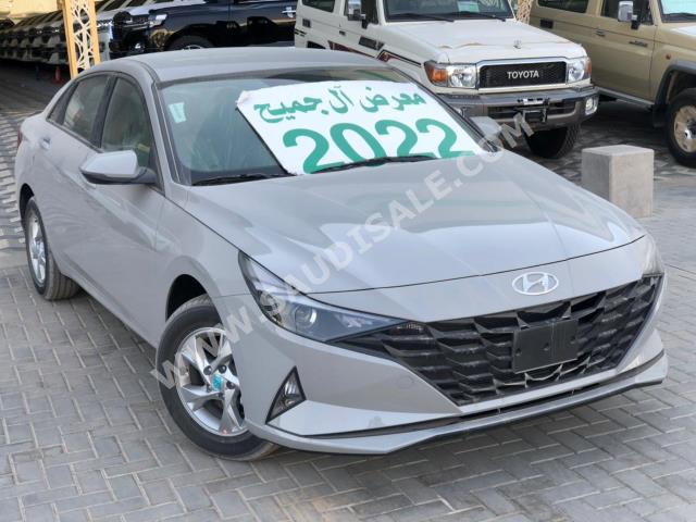 2022 هيونداي النترا