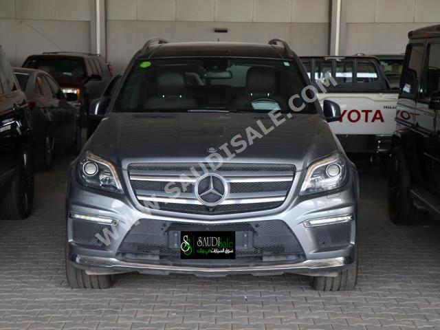 2016 مرسيدس - بنز جي إل 500 أي إم جي