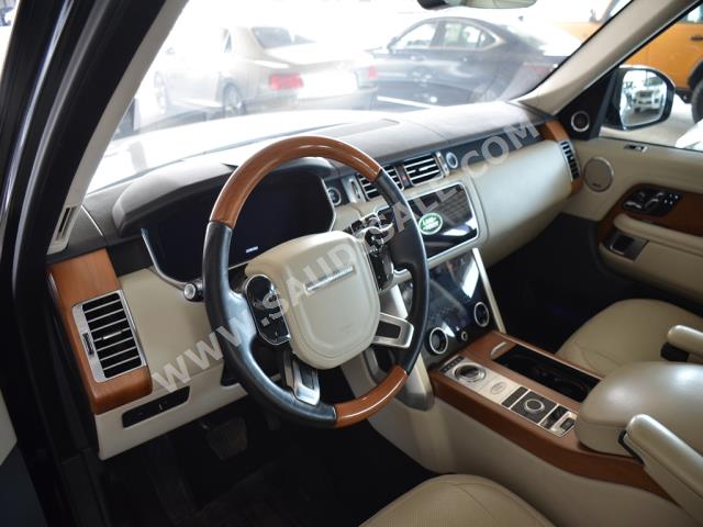 2019 Land Rover Range Rover Vogue