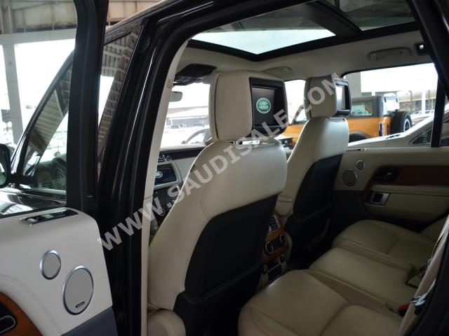 2019 Land Rover Range Rover Vogue
