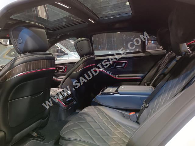 2022 مرسيدس - بنز إس 450