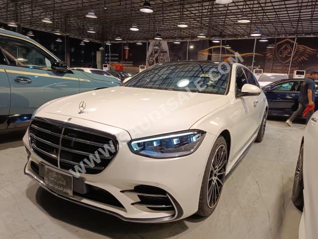 2022 مرسيدس - بنز إس 450