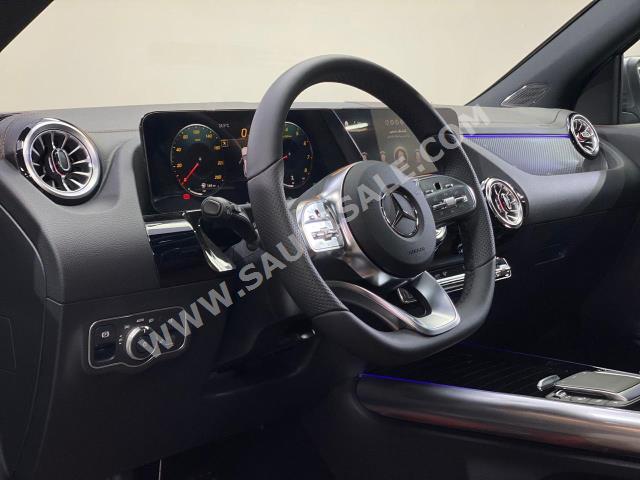 2023 Mercedes-Benz GLA 200
