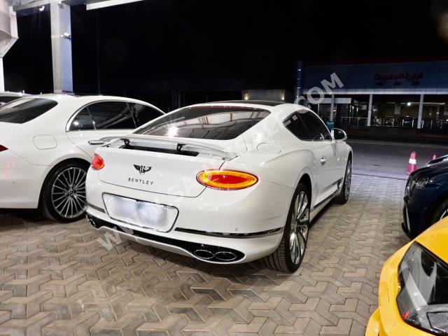 2022 بنتلي كونتيننتل جي تي مولينر