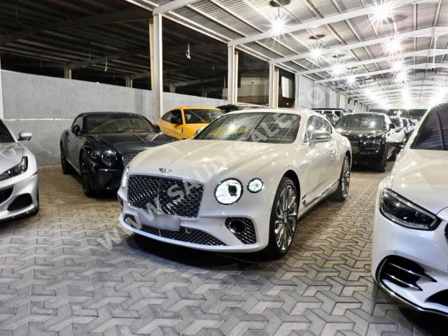 2022 بنتلي كونتيننتل جي تي مولينر