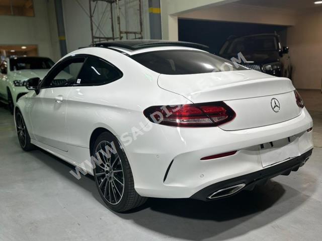 2022 مرسيدس - بنز سي 200 أي إم جي كوبيه