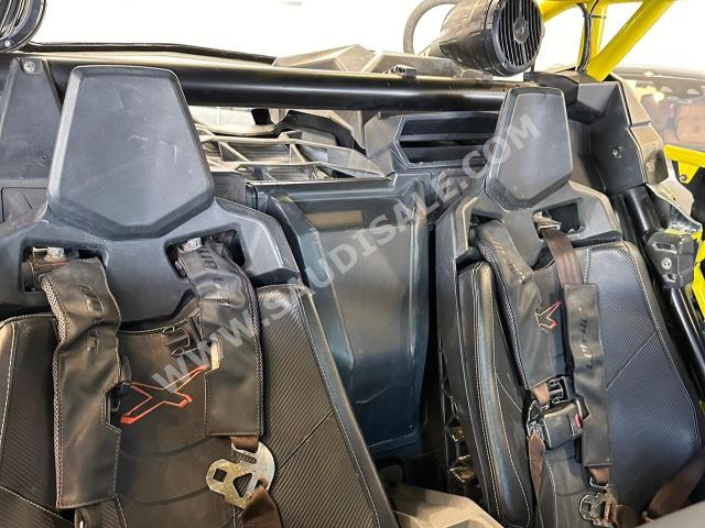 2020 كان-ام مافريك إكس أر إس