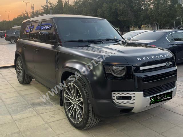 2022 لاند روفر ديفيندر