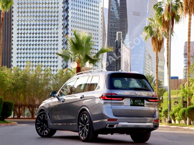 2023 بي ام دبليو الفئة اكس 7