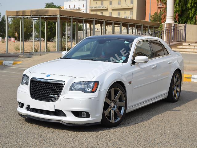 2012 كرايسلر 300 اس ار تي