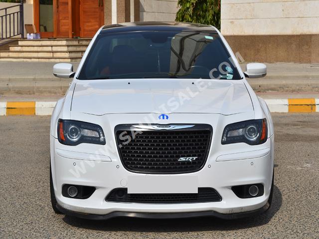 2012 كرايسلر 300 اس ار تي