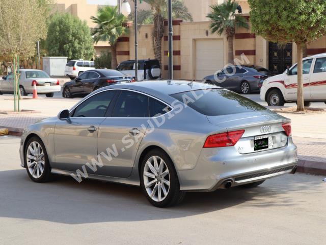 2014 اودي اي 7