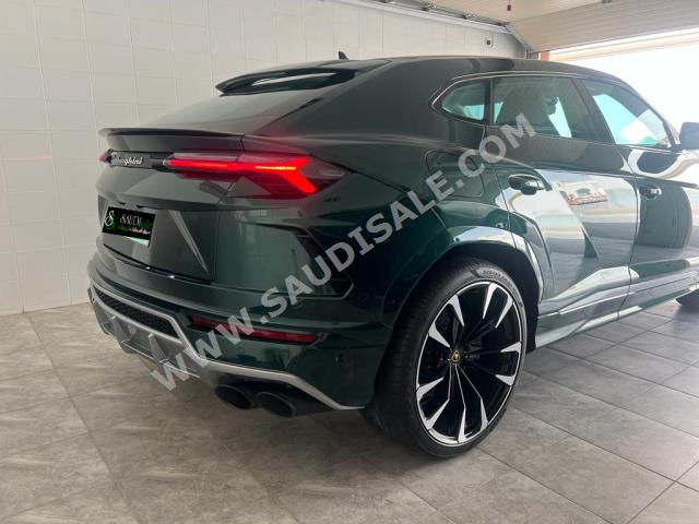 2022 لمبرجيني اوروس