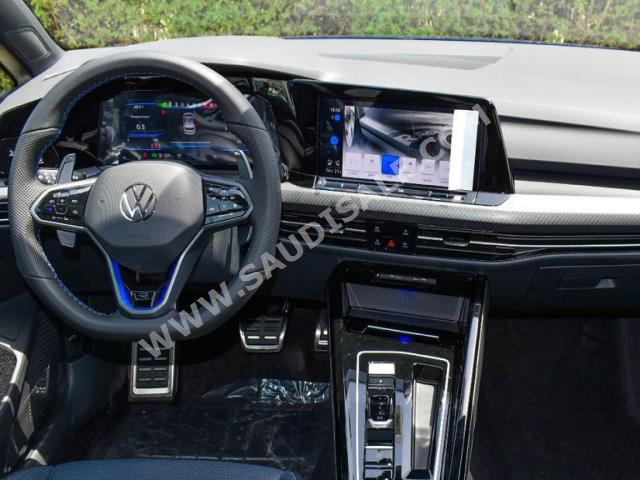 2023 فولكس واجن غولف