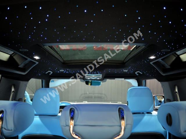 2023 لاند روفر ديفيندر 90