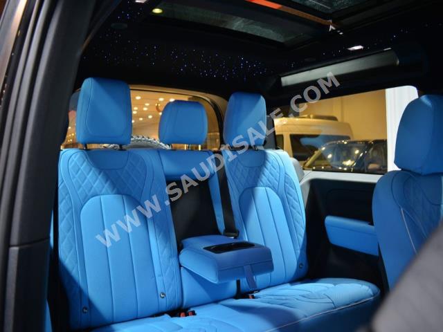 2023 لاند روفر ديفيندر 90