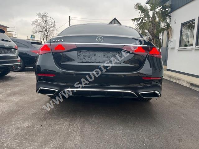 2024 مرسيدس - بنز إي 200