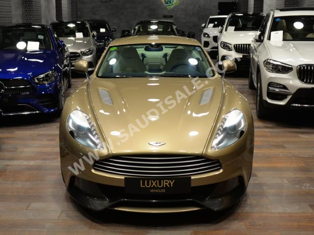 2013 استون مارتن فانكويش