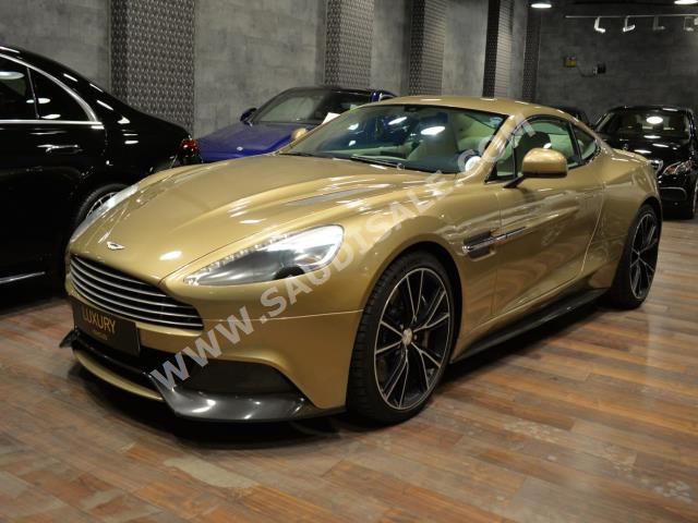 2013 استون مارتن فانكويش
