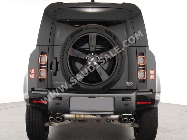 2023 لاند روفر ديفيندر إصدار كارباثيان