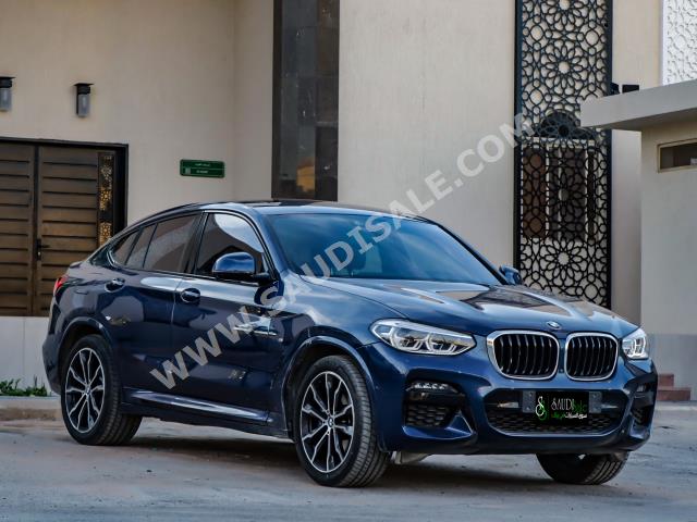 2021 بي ام دبليو الفئة اكس 4