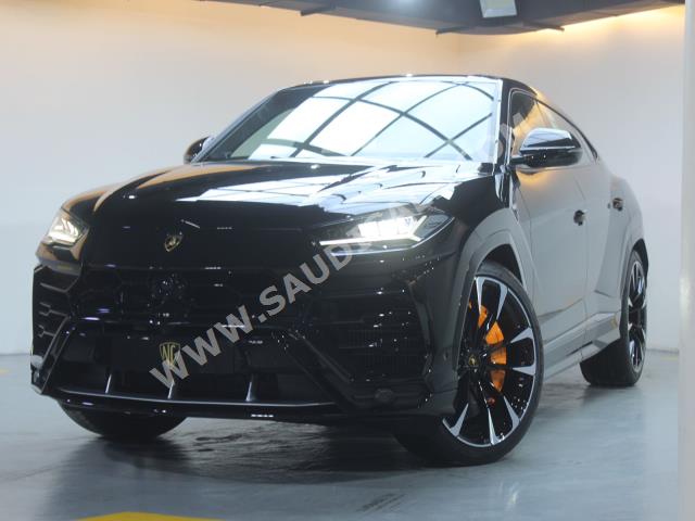 2022 Lamborghini URUS