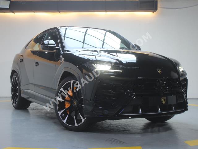 2022 Lamborghini URUS