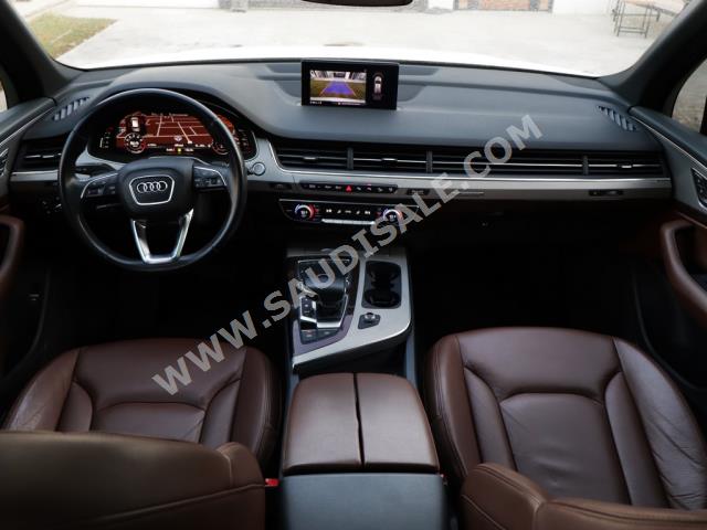 2016 اودي كيو 7